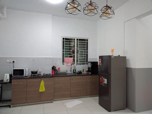 Single Room, Female Unit @ Skyview Residence, Jelutong 1