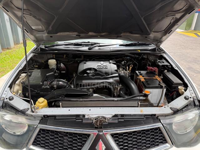 2011 Mitsubishi TRITON 2.5 FACELIFT (A) 4x4 Turbo - 5