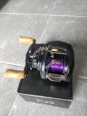 Daiwa Zillion Tw Hlc Sports Outdoors For Sale In Kuantan Pahang