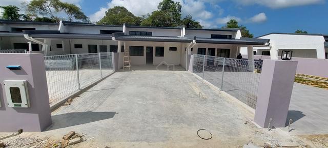Single Storey terrace at Taman Sejijak, Jalan Batu Kawah-Matang 1