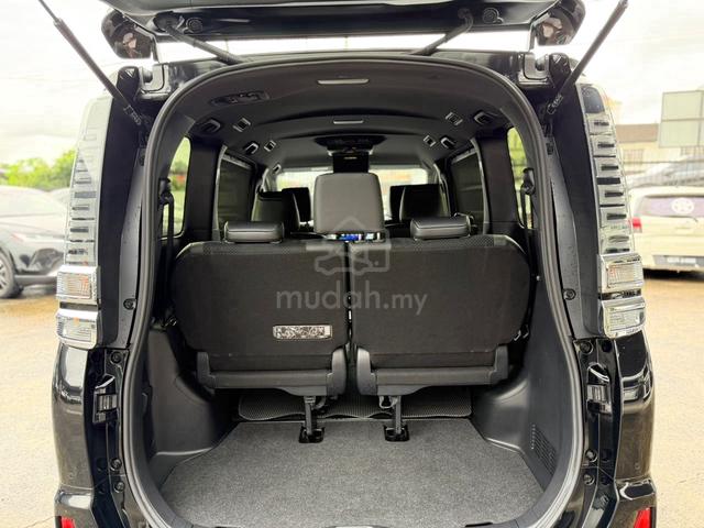2021 Toyota VOXY 2.0 ZS KIRAMEKI III (A) - 5
