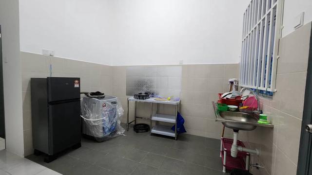 Bilik untuk disewa / Room for rent KUANTAN - Kampung padang Jaya 1