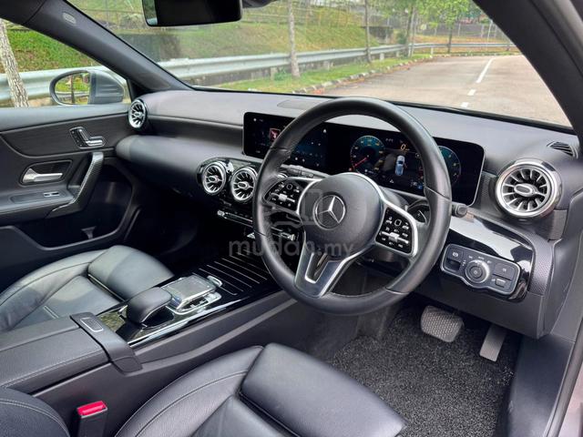 2019 Mercedes Benz A200 1.6 AMG LINE FACELIFT (A) - 5