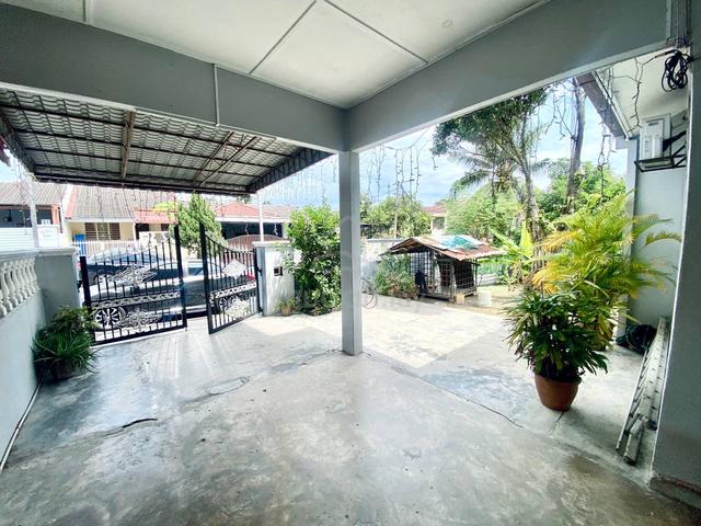 FREEHOLD END LOT!! 1 Storey Terrace Taman Maju Sg Jelok Kajang 2