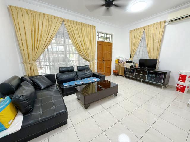 Taman Daya Jalan Enau, G&G Renovation 1.5 Storey Terrace 1