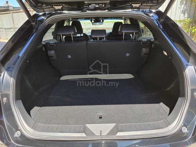FULL LEATHER 2022 Toyota HARRIER 2.0 G LEATHER - 5