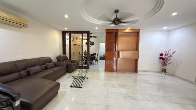 Free hold bukit puchong fully extend 22x75 for sale 1
