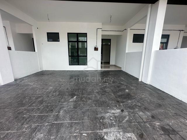La Casa Lunas Murah 1