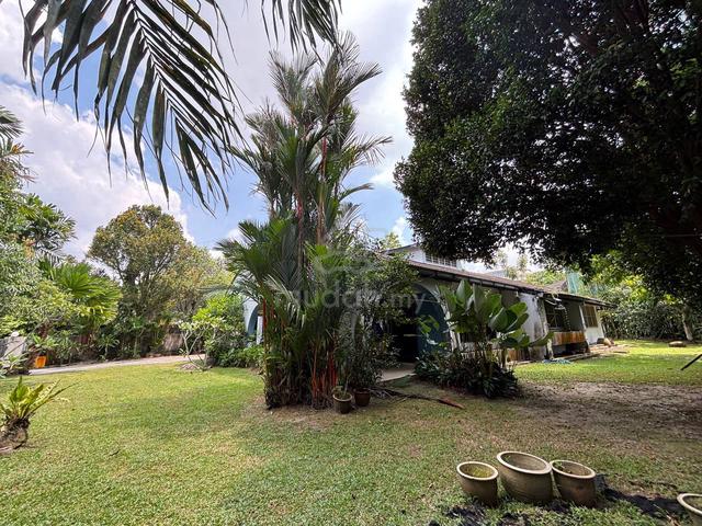 Petaling Jaya 12,000 Sqft Land 1