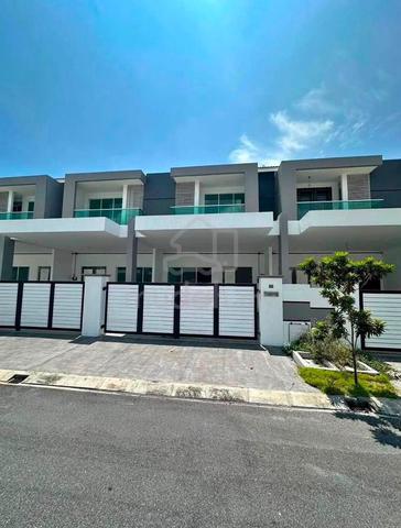 Nilai & Labu RUMAH TERES 2-TINGKAT 22X70 and 2500sgft Freehold 1