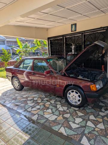 1995 Mercedes Benz 190E 1.8 (A) - 5