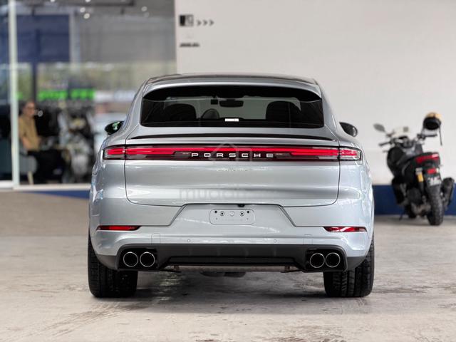 2023 Porsche Cayenne COUPE 3.0 FACELIFT BOSE - 4