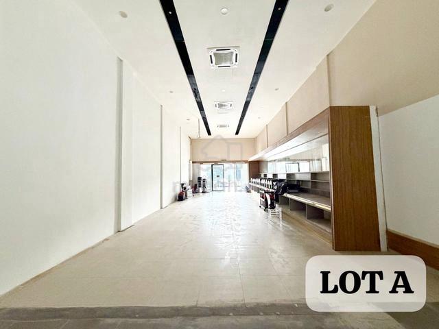 For Rent Shop/Office Eco Palladium Mount Austin/5 lot available 1
