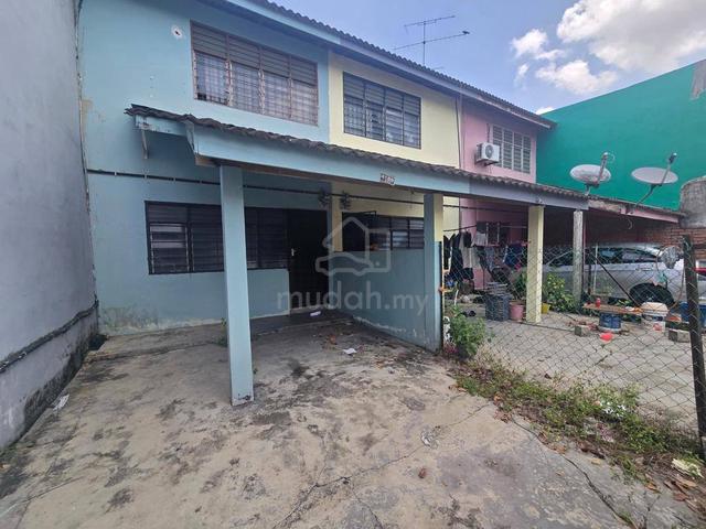 Bandar Putra IOI 🏡 Jalan Jati, Kulai 📍2 Storey 1