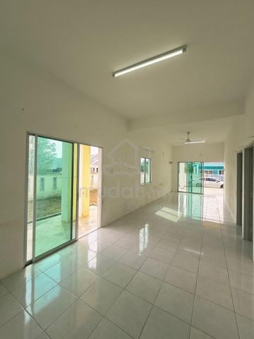 Tanjung Andaman, Tanjung Rambutan Freehold Corner House 1