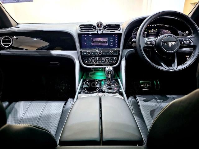 2021 Bentley BENTAYGA 4.0 V8  (A) Unregister - 5
