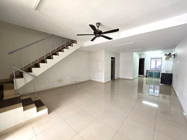 Jln Jambu @ Tmn Muhibah Saleng/Senai 2Storey With 3Aircon Tabletop 1