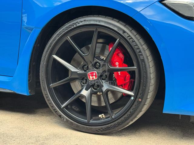 GRADE 5A OFFER 2023 Honda CIVIC 2.0 TYPE R FL5 (M) - 4