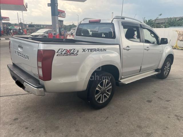 2016 Isuzu D-MAX 2.5 4X4 (A) Full Loan - 4