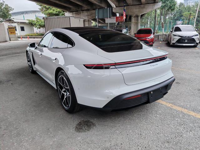 2024 Porsche Taycan Sedan New Facelift P/R Japan - 4