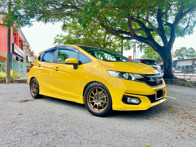 2014 Honda FIT 1.5 RS (M) - 1