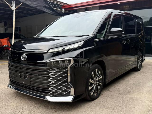 2023 Toyota VOXY 2.0 S-Z (A) - 3