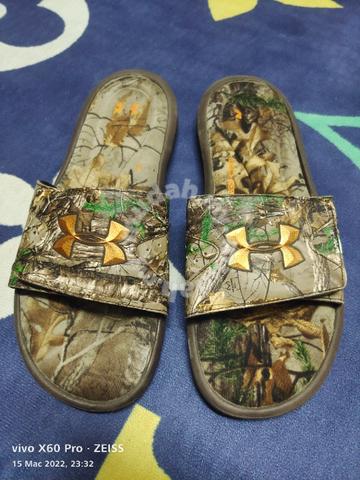 Under armour camouflage store sandals