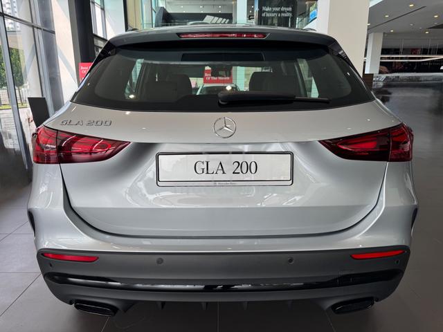 2026 GLA200 1.3 FL Nightfall Pre-Owned Certified - 5