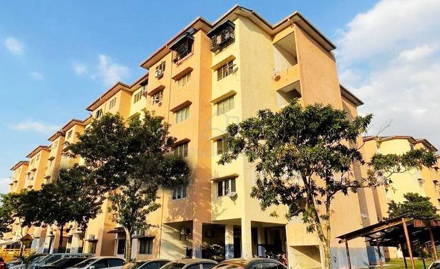 Rumah Pangsa Nilam Sari Flat 1
