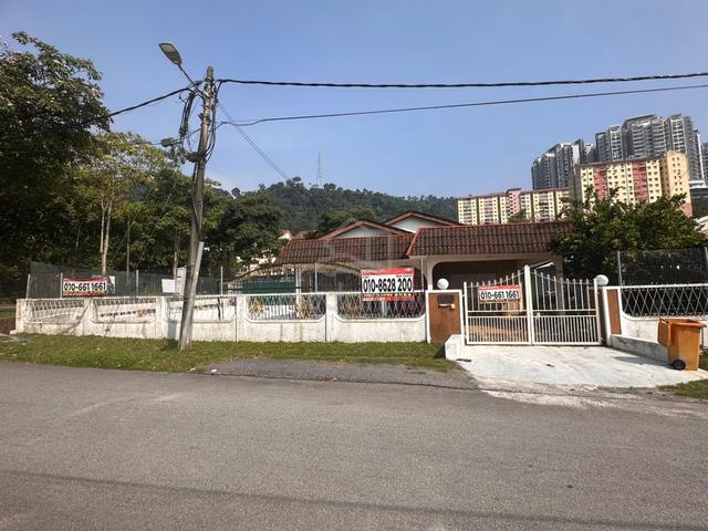Ampang ,Kampung Tasik Permai ,Bukit Permai For Rent 1