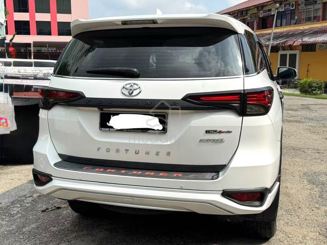 2018 Toyota FORTUNER 2.7 SRZ TRD🔥31k MILEAGE (A) - 5