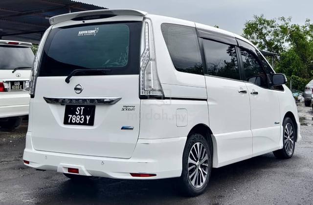 Nissan Serena 2.0 (A) 2017 ST 7883 Y - 3