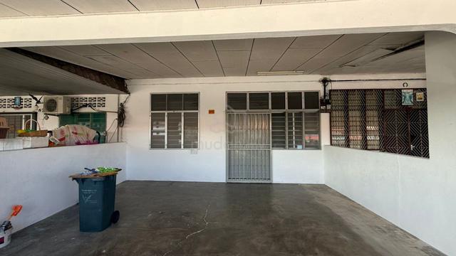 HOUSE FOR RENT – Taman Selasih 1