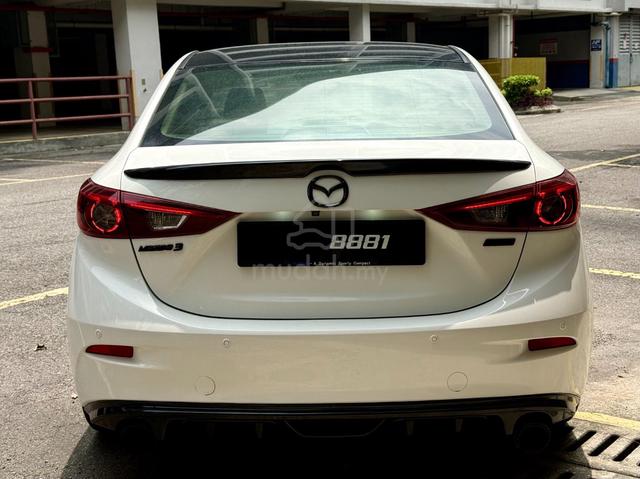 Mazda 3 GLS Sedan HUD PaddleShift LaneAssist 83k - 4