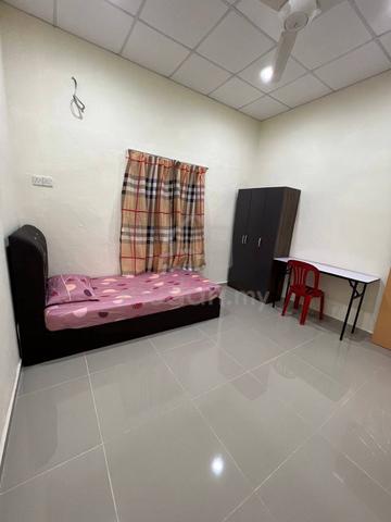 Fully Furnished Single Rooms for Rental Near Bukit Bendera, Ayer Itam 1