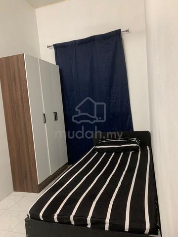 Room to let Kemuning Greenhills 2 1