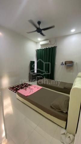 SEMI-D SETINGKAT PERUMAHAN BALOK DARAT (Fully Furnished) utk dijual 4