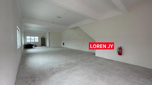 Ground Floor Corner Shoplot @ Nibong Tebal 1298sq Unit For Rent 1