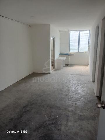 Flat Bercham 1