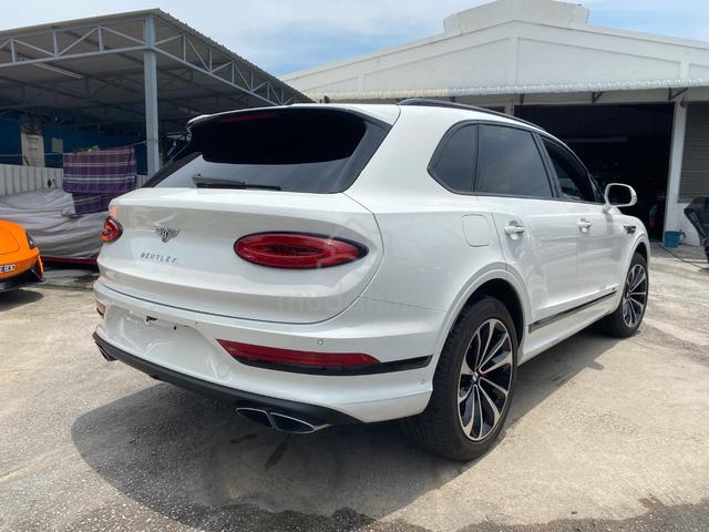 2022 Bentley BENTAYGA 4.0 V8 Grade 5A 15k km - 2
