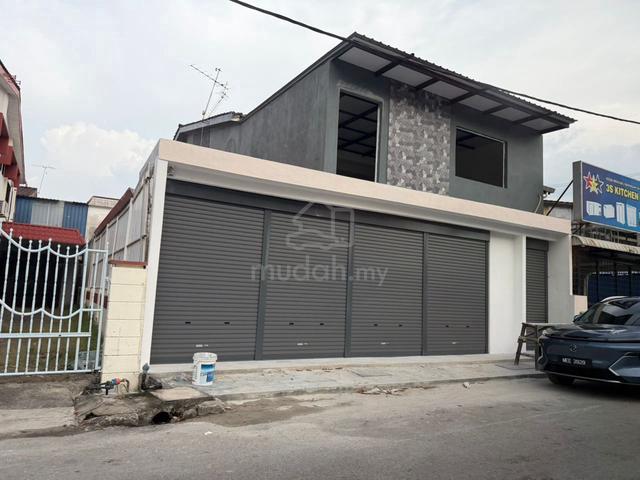Butterworth Jalan Raja Uda 2 storey Semi Detached shophouse for rent 1