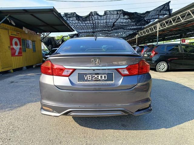 2016 Honda CITY 1.5 V (A) Full Loan - 5
