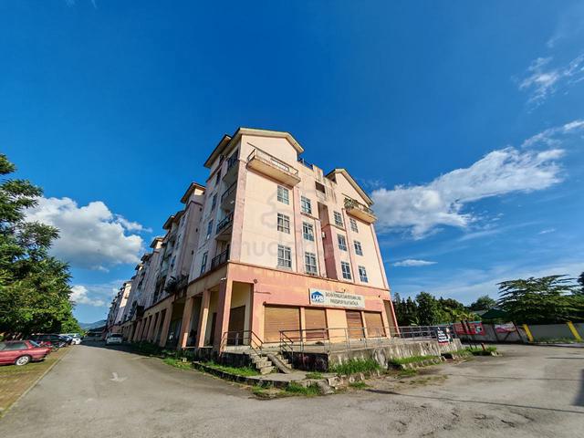Nilai Santalia Apartment 1