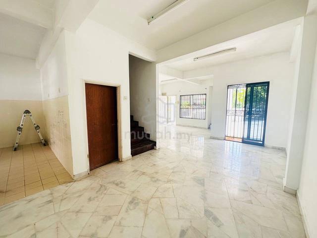 (END LOT) 2 Storey Terrace Taman Pinggiran Senawang, Seremban 1