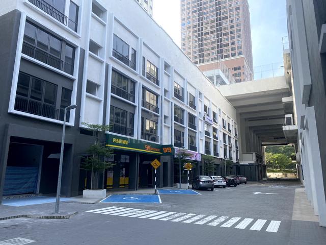 (Cheapest) Edusentral Setia Alam Shop For Rent (With Lift) 3