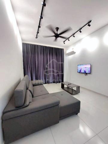 Bay Point @ Country Garden Danga Bay 1