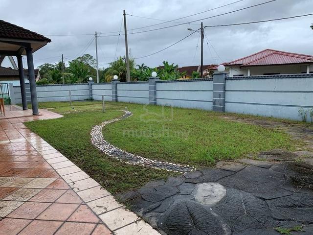 Kulai Bandar Putra Jalan Merak 1 Storey corner lot with big land 1
