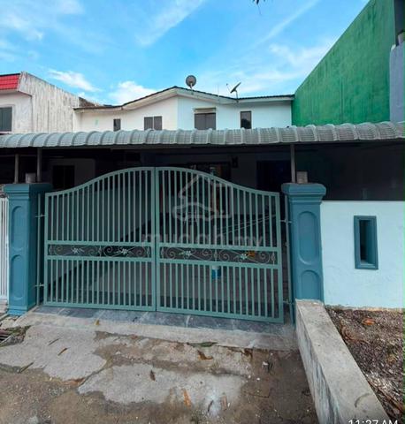 Pasir Gudang TERRACE HOUSE Jalan Mawar Fully Renovated 1