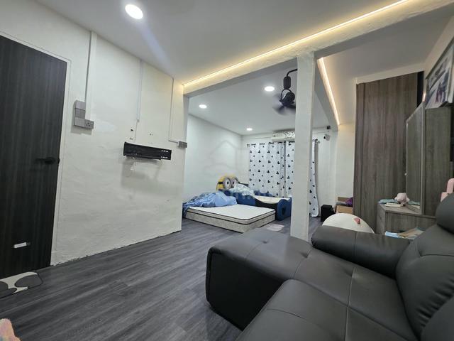 Saleng Serunai Duoble Storey Low Cost Fully Furnished Fully Renovation 1