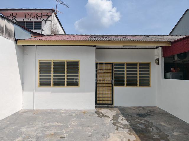 Newly Renovated Single Storey House at Bukit Beruang Utama, Melaka 1
